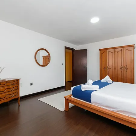 Retiro Rural Con Parking By Holiday home Vigo