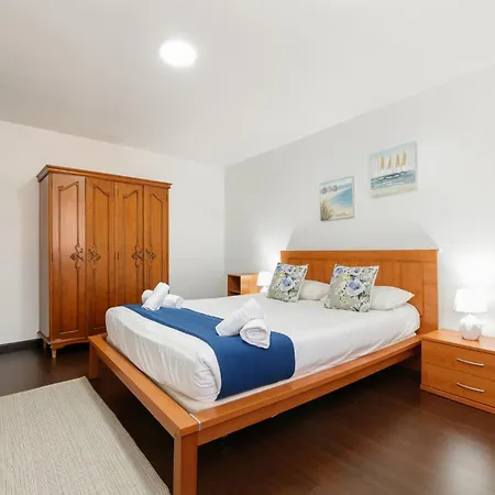 Retiro Rural Con Parking By Vigo