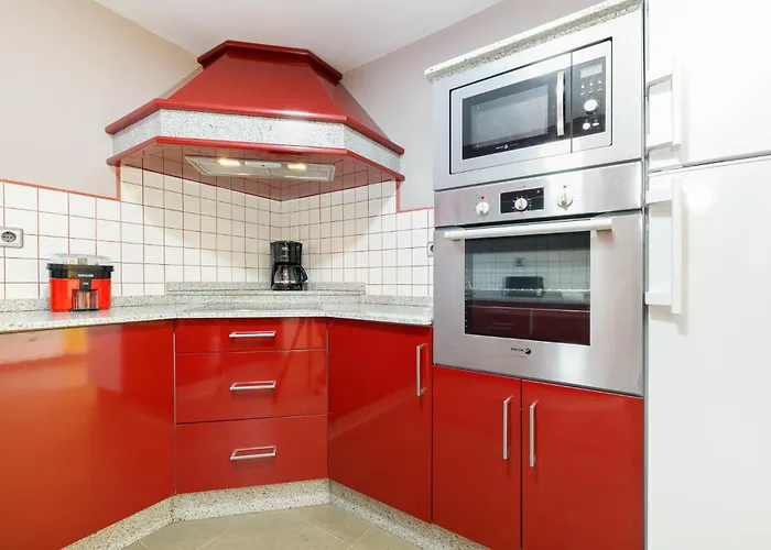 Retiro Rural Con Parking By Tatil Evi Vigo